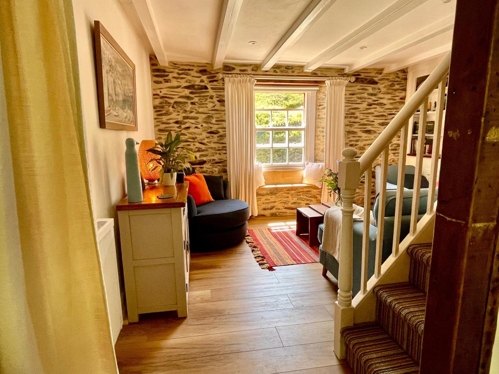 Unique Retreat - 2 Bedroom Cliff Top Cottage With Large Terrace 波特洛 外观 照片